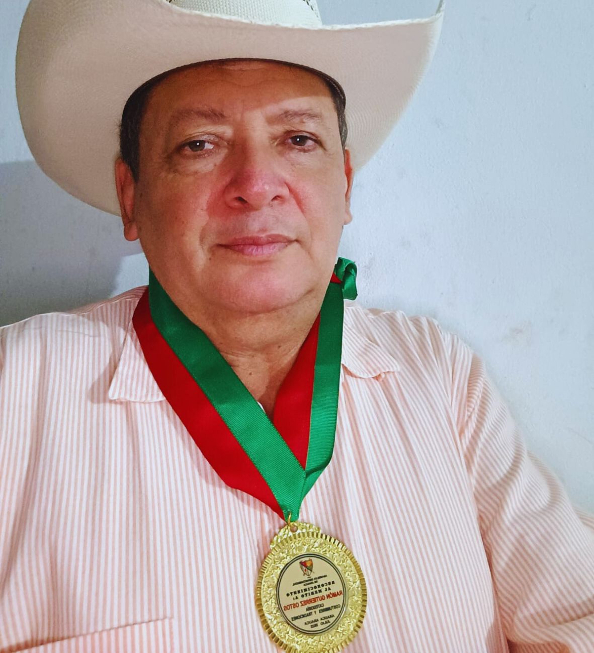 Premio a una voz que defiende la sabana, Ramon Gutiérrez Ostos